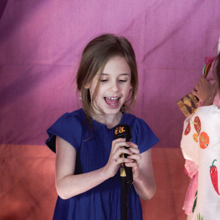 Wonder Village Childrens Parties Singing