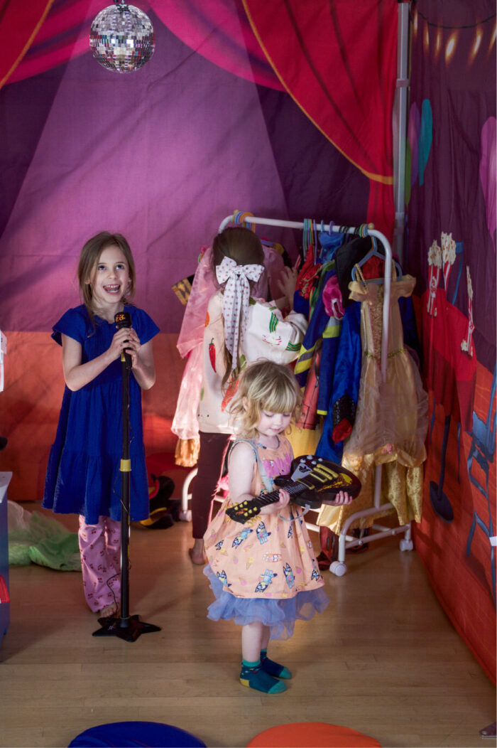 Wonder Village Childrens Parties Theatre3